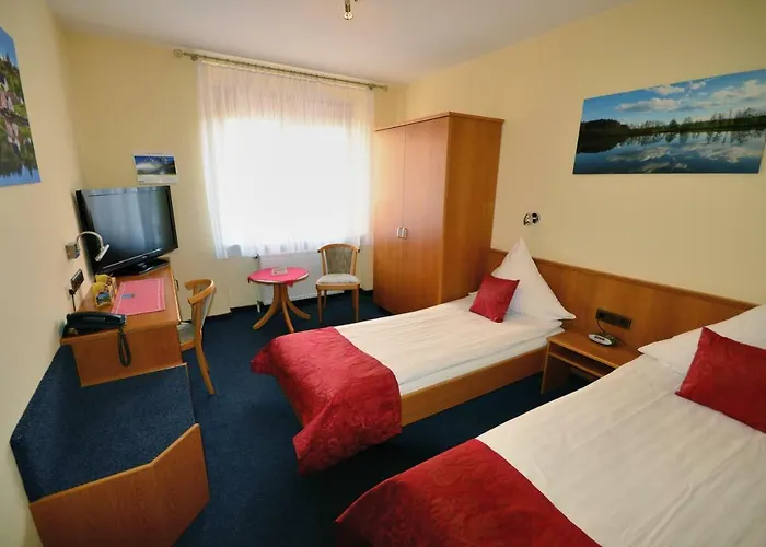 Hotel-restaurant Zur Mainlust Szálloda Maintal