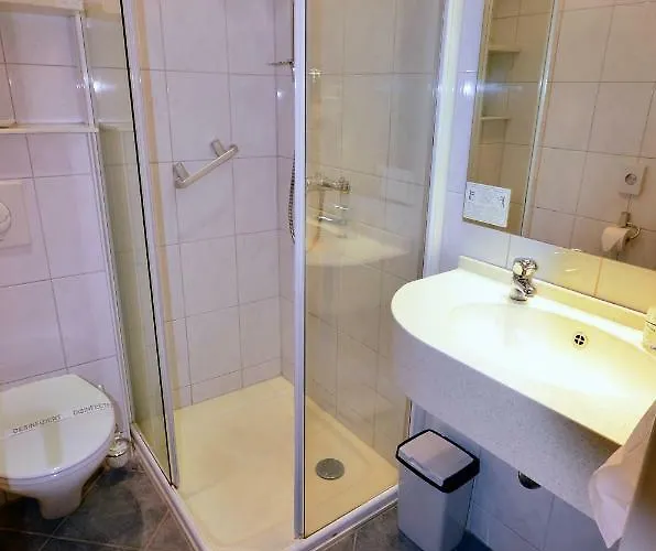 Szálloda Hotel-restaurant Zur Mainlust Maintal